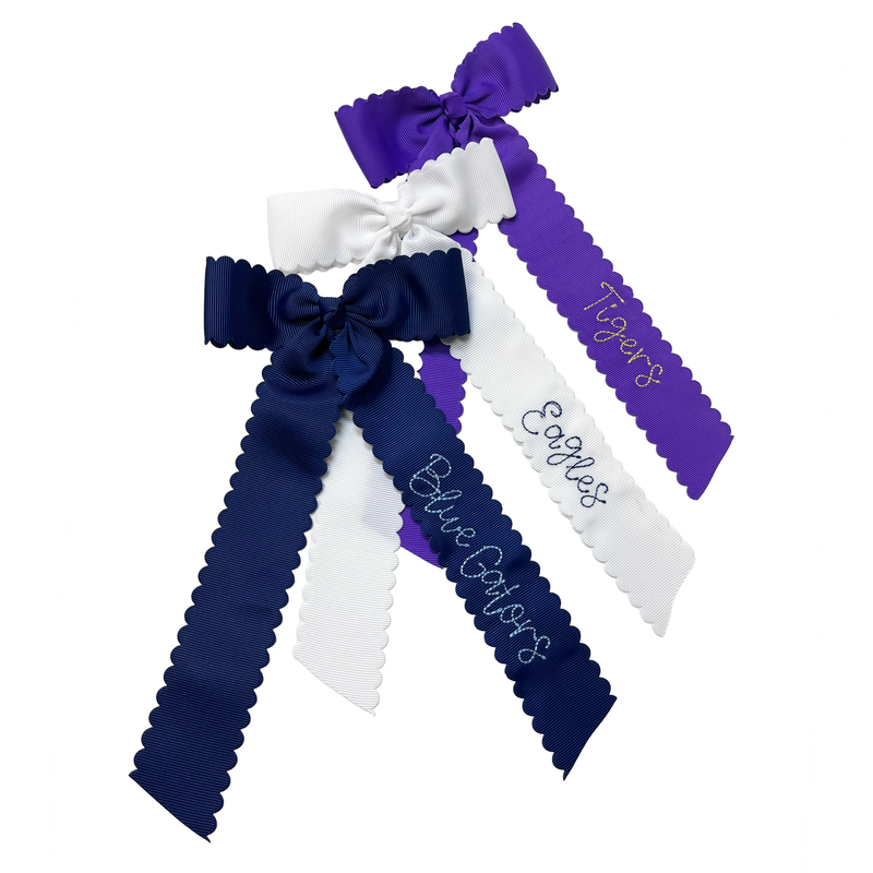 Load image into Gallery viewer, Long Tail Scalloped Bows Embroidered
