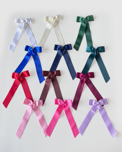 Long Tail Scalloped Bows